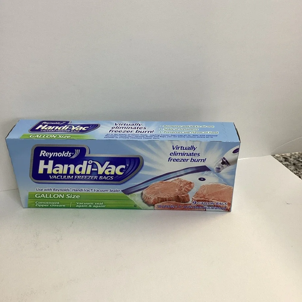 Reynolds Handi-Vac Vacuum Freezer Bags Gallon Size — 9 Bags  NEW & UNOPENED HTF